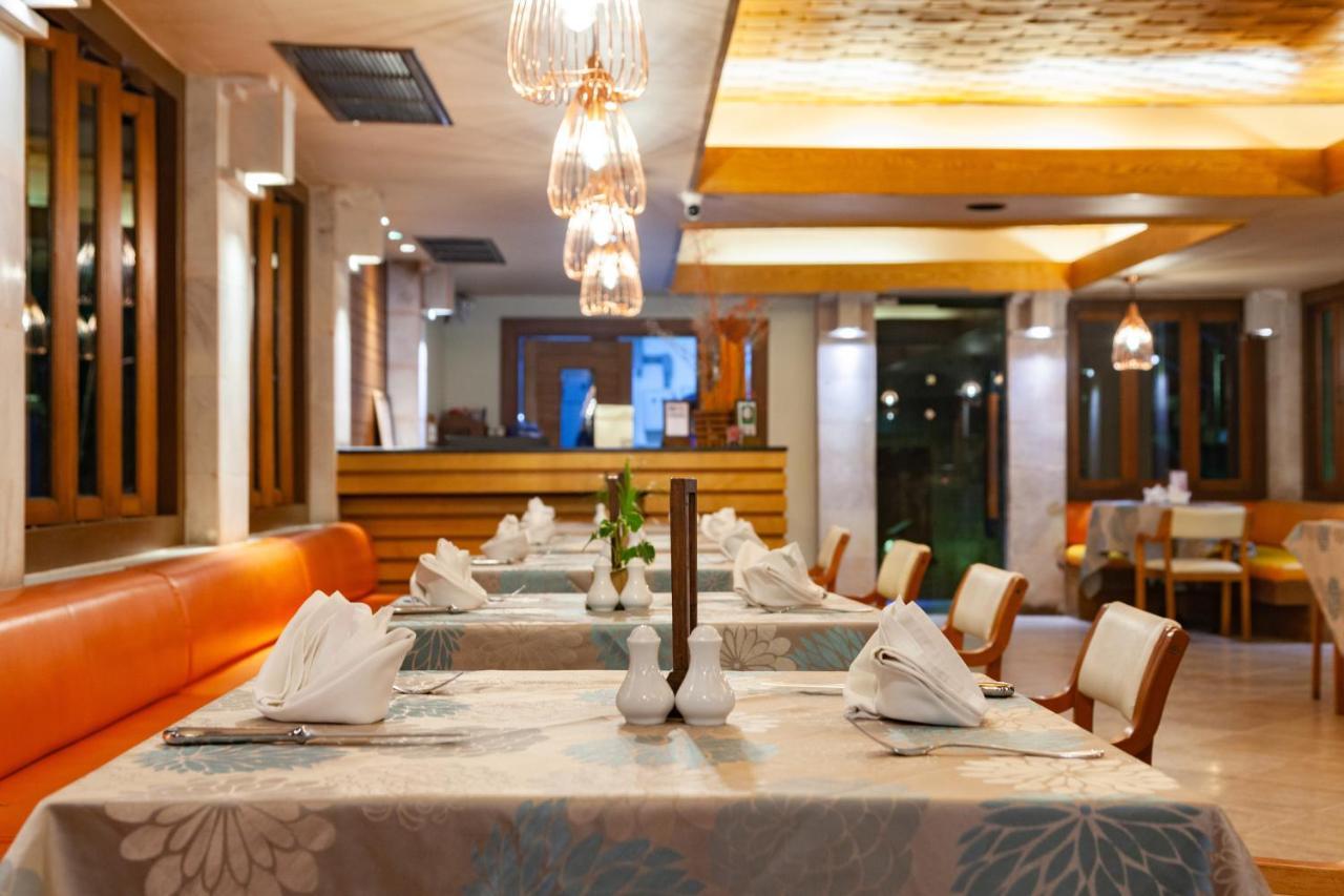 普吉岛-瓶庐海景度假酒店 Phuket Pl Seaview Resort Patong Esterno foto