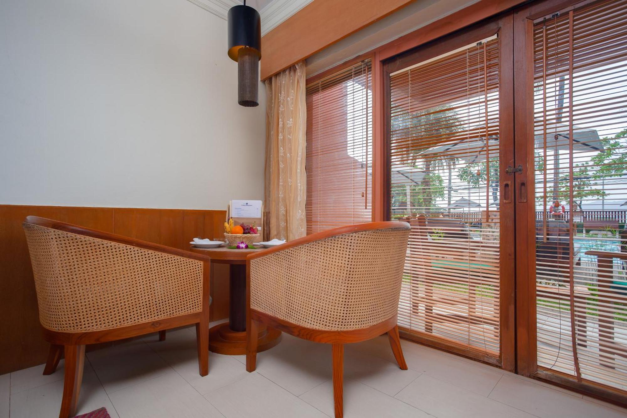 普吉岛-瓶庐海景度假酒店 Phuket Pl Seaview Resort Patong Esterno foto